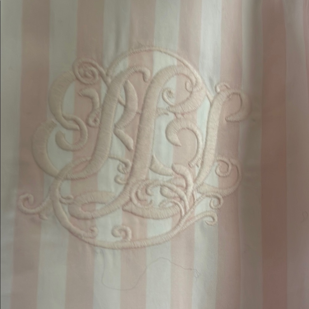 Lauren Ralph Lauren Pink and White Button Down Shirt - Picture 4 of 5